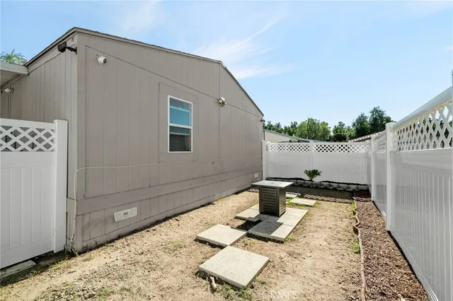 $172,000 | 2140 Mentone, Unit 153, Mentone, CA 92359