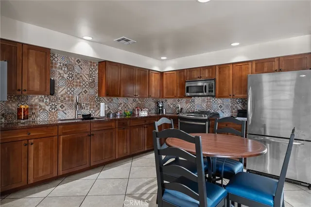 $172,000 | 2140 Mentone, Unit 153, Mentone, CA 92359