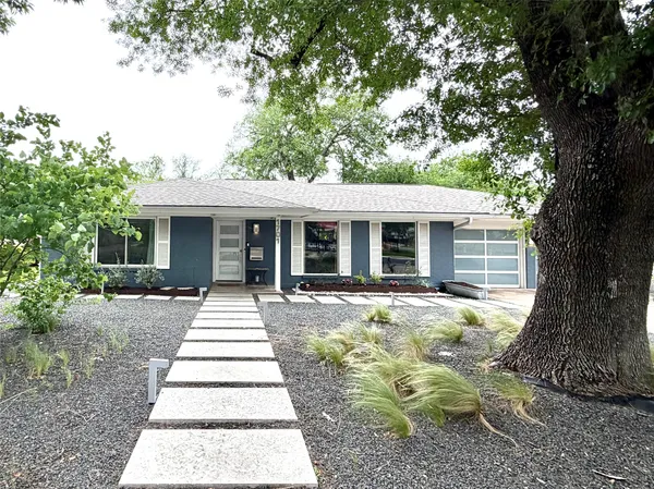 $850,000 | 1701 Broadmoor Drive, Austin, TX 78723