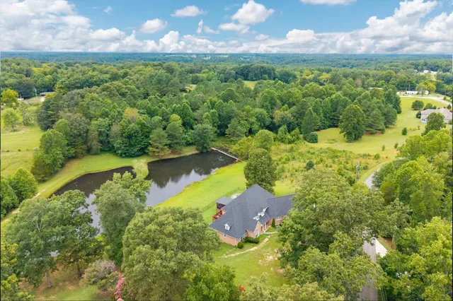 $650,000 | 4100 River Road, Baxter, TN 38544