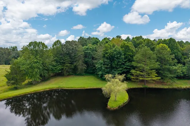 $650,000 | 4100 River Road, Baxter, TN 38544