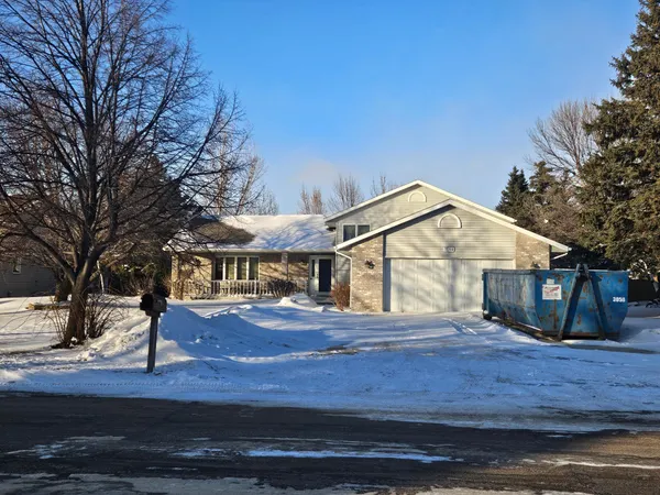 $207,500 | 1550 14th Avenue North, Wahpeton, ND 58075