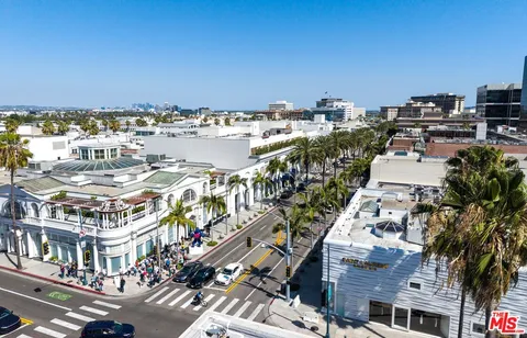 $7,995,000 | 521 North Rexford Drive, Beverly Hills, CA 90210