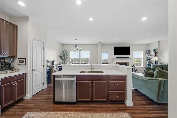 $450,000 | 304 Sunrise Drive, Carnegie, PA 15106