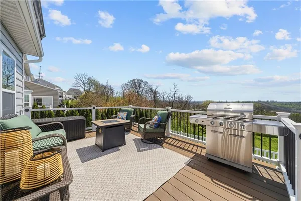 $450,000 | 304 Sunrise Drive, Carnegie, PA 15106