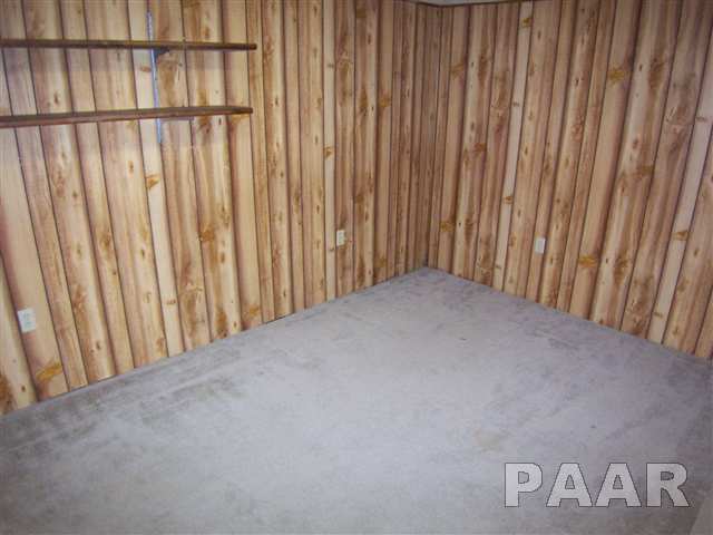 406 Sangamon Road Marquette Heights, IL 61554 - Photo 9 of 15 Gallery Image 9