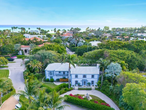 $10,900,000 | 361 Crescent Drive, Palm Beach, FL 33480