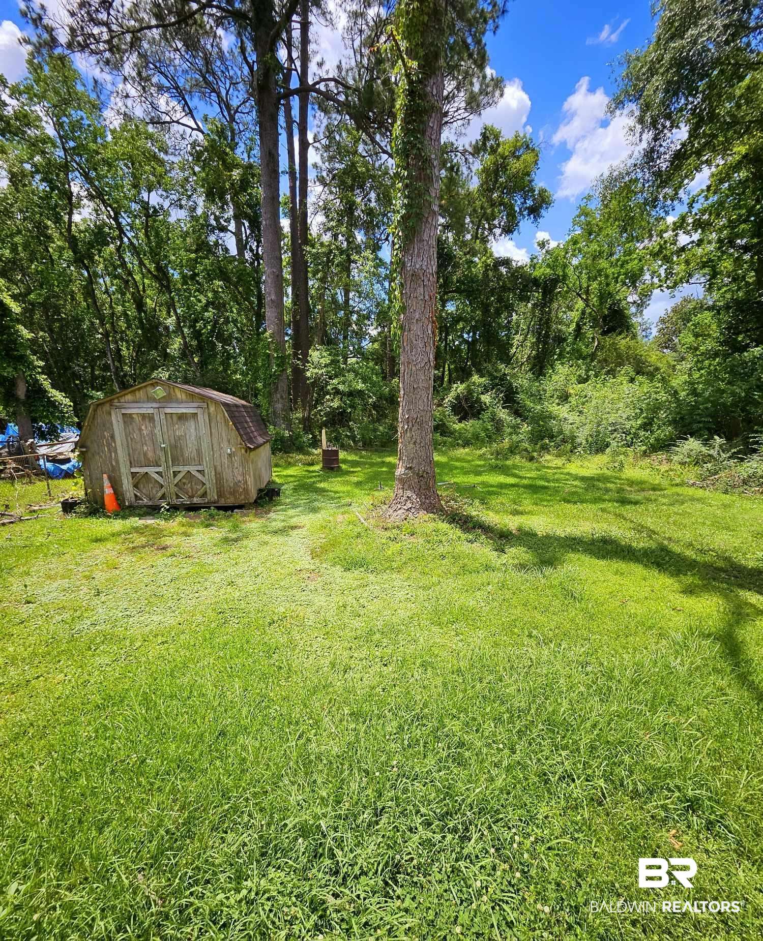 305 Anderson Road Saraland, AL 36571 - Photo 2 of 14