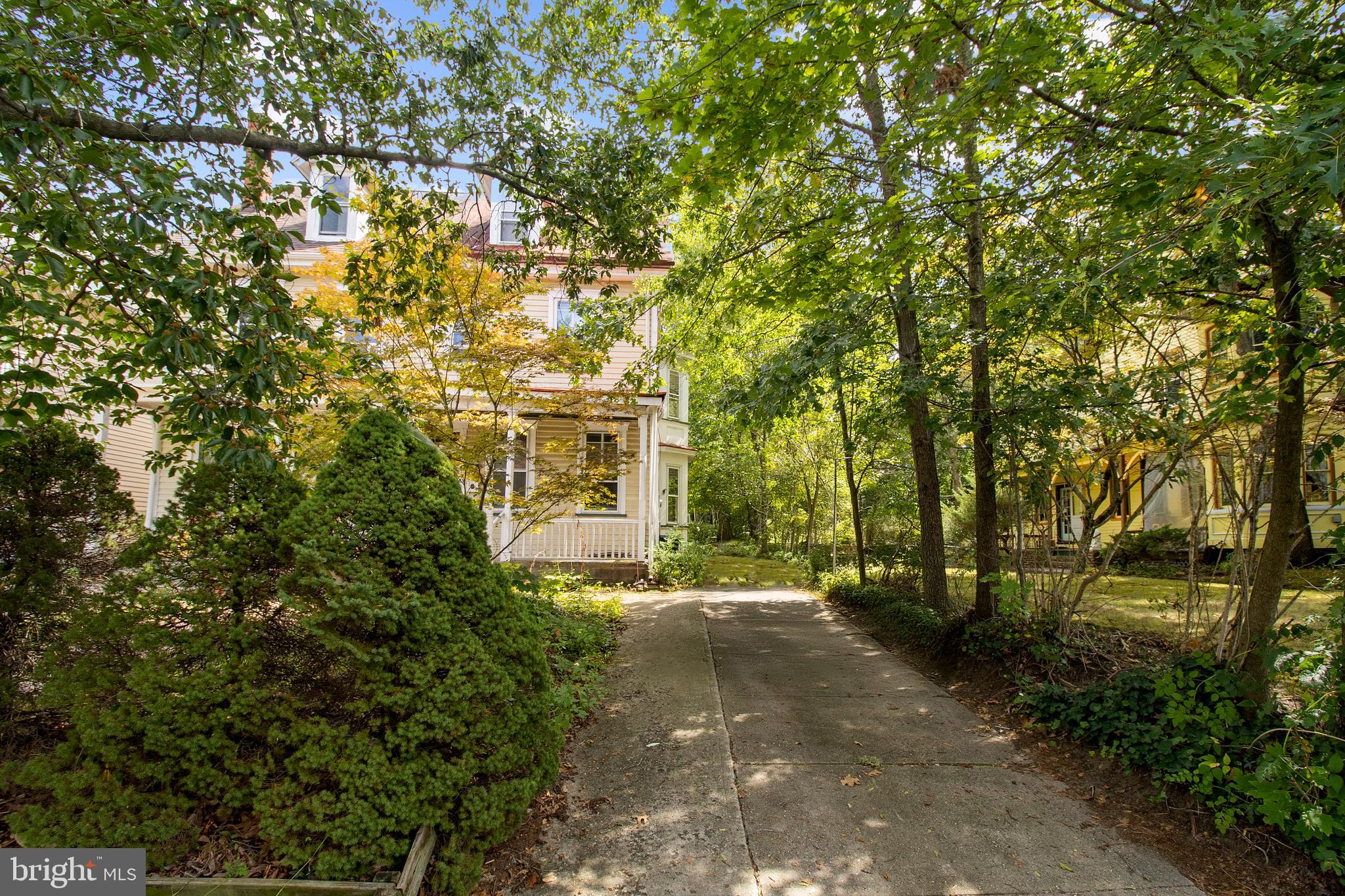 85 Madison Avenue Mount Holly, NJ 08060 - Photo 2 of 41 a pathway of a yard
