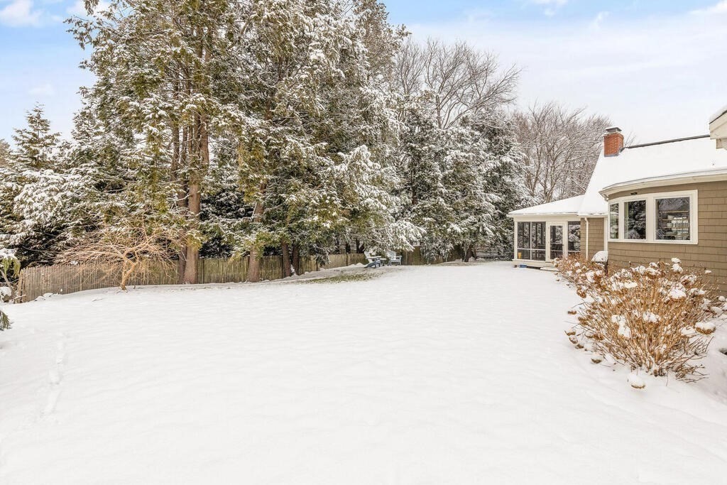 3 Dane Road Lexington, MA 02421 - Photo 5 of 10