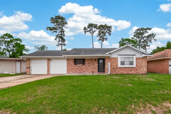 $220,000 | 14011 Hollypark Drive, Houston, TX 77015