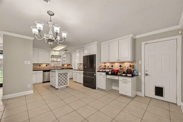 $220,000 | 14011 Hollypark Drive, Houston, TX 77015