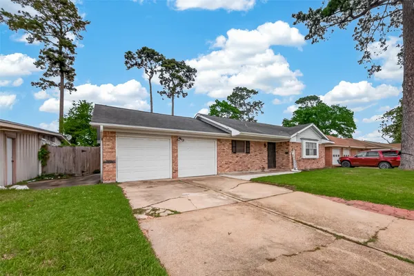 $220,000 | 14011 Hollypark Drive, Houston, TX 77015