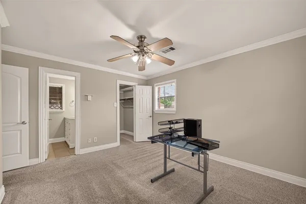 $220,000 | 14011 Hollypark Drive, Houston, TX 77015