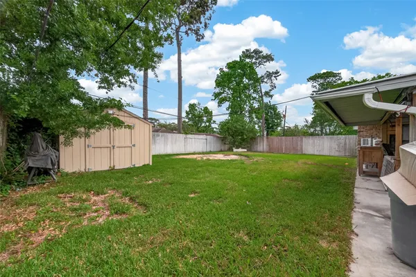 $220,000 | 14011 Hollypark Drive, Houston, TX 77015