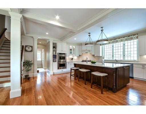 22 Barnstable Road Wellesley, MA 02481 - Photo 11 of 28