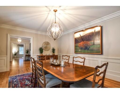 22 Barnstable Road Wellesley, MA 02481 - Photo 7 of 28