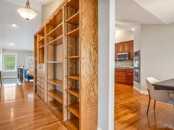 $425,000 | 1662 Molokai Court, Worden, IL 62097