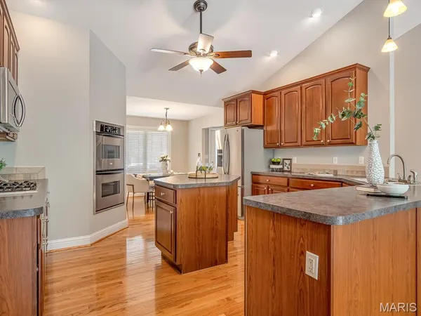$425,000 | 1662 Molokai Court, Worden, IL 62097