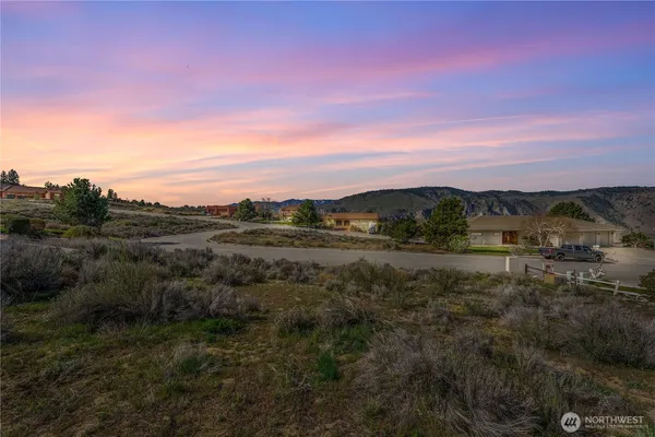 $125,000 | 304 Desert View Place, Orondo, WA 98843