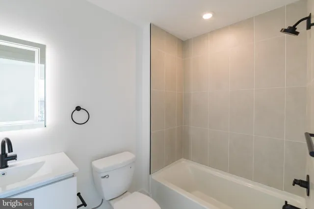 $1,250 | 5900 Germantown Avenue, Unit 6, Philadelphia, PA 19144