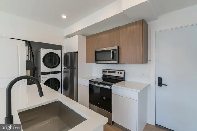 $1,250 | 5900 Germantown Avenue, Unit 6, Philadelphia, PA 19144