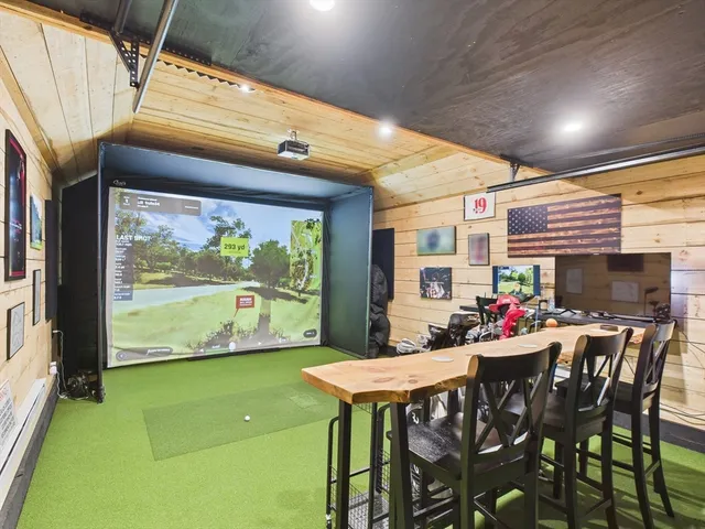 $649,000 | 199 Quaker Lane, Acushnet, MA 02743