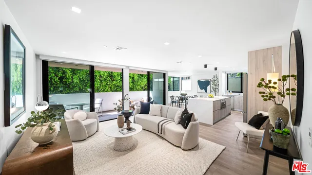 $7,800 | 153 San Vicente Boulevard, Unit 2G, Santa Monica, CA 90402