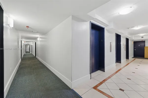 $299,000 | 850 North Miami Avenue, Unit W806, Miami, FL 33136