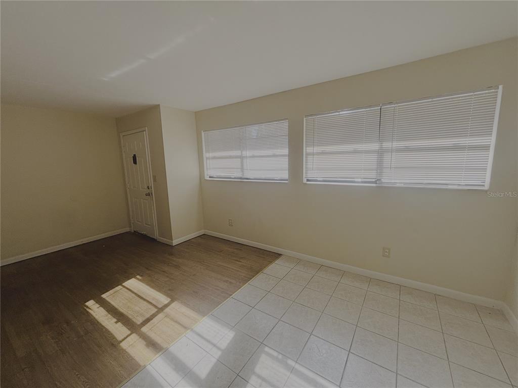 1915 Southwest 70th Terrace, Unit B Gainesville, FL 32607 - Photo 4 of 12