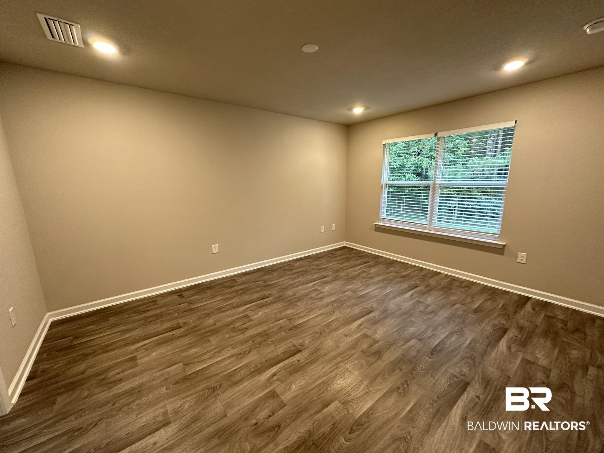 10449 Ruffian Route Daphne, AL 36526 - Photo 12 of 17