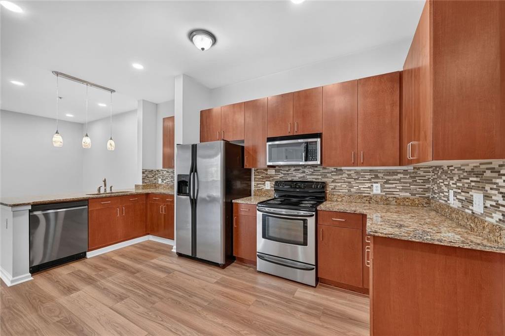 5300 Peachtree Road, Unit 1111 Chamblee, GA 30341 - Photo 4 of 45 Gallery Image 4
