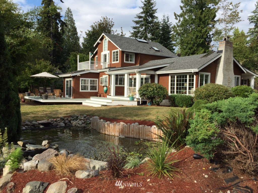 8909 196th Street Southwest Edmonds, WA 98026 - Photo 1 of 25 Gallery Image 1