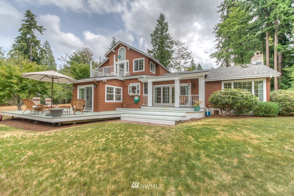 8909 196th Street Southwest Edmonds, WA 98026 - Photo 21 of 25 Gallery Image 21