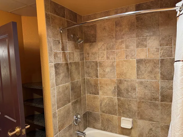 $199,400 | 2411 River, Unit 2243, Wisconsin Dells, WI 53965