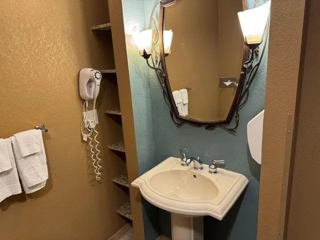 $199,400 | 2411 River, Unit 2243, Wisconsin Dells, WI 53965