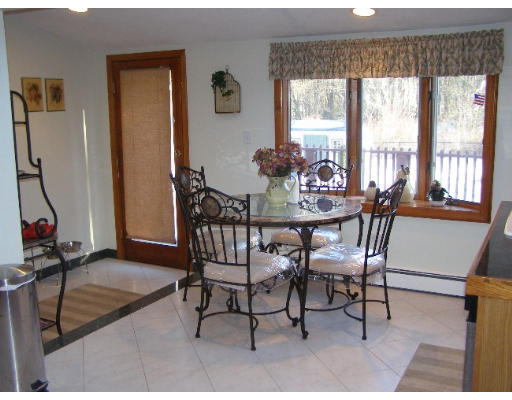 3 Williams Road North Reading, MA 01864 - Photo 3 of 16 Gallery Image 3