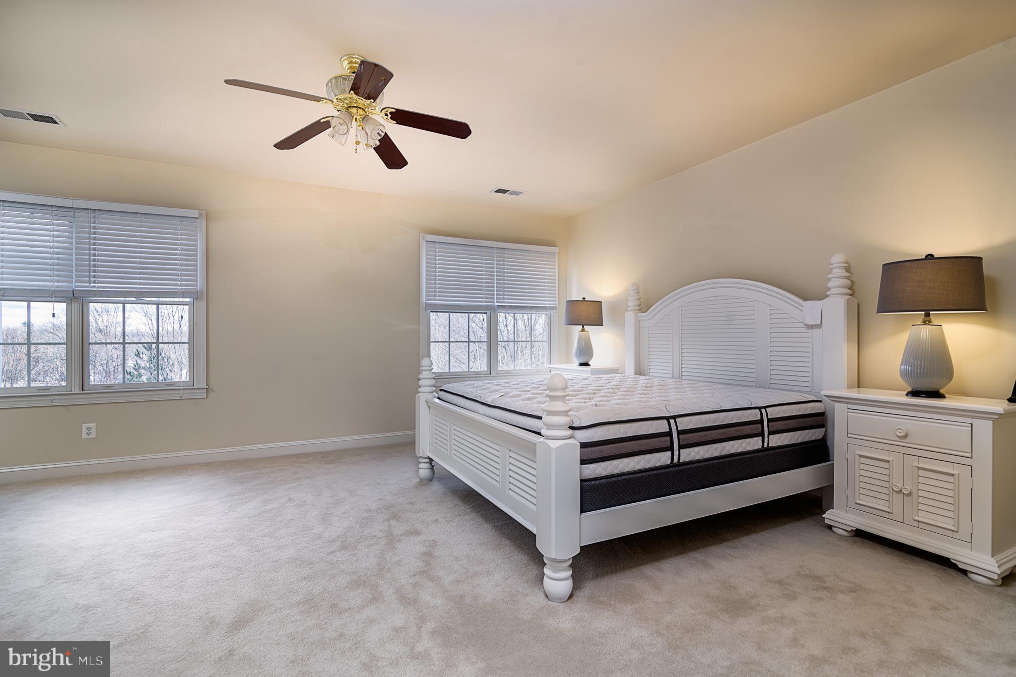 2702 Robaleed Way Herndon, VA 20171 - Photo 14 of 37