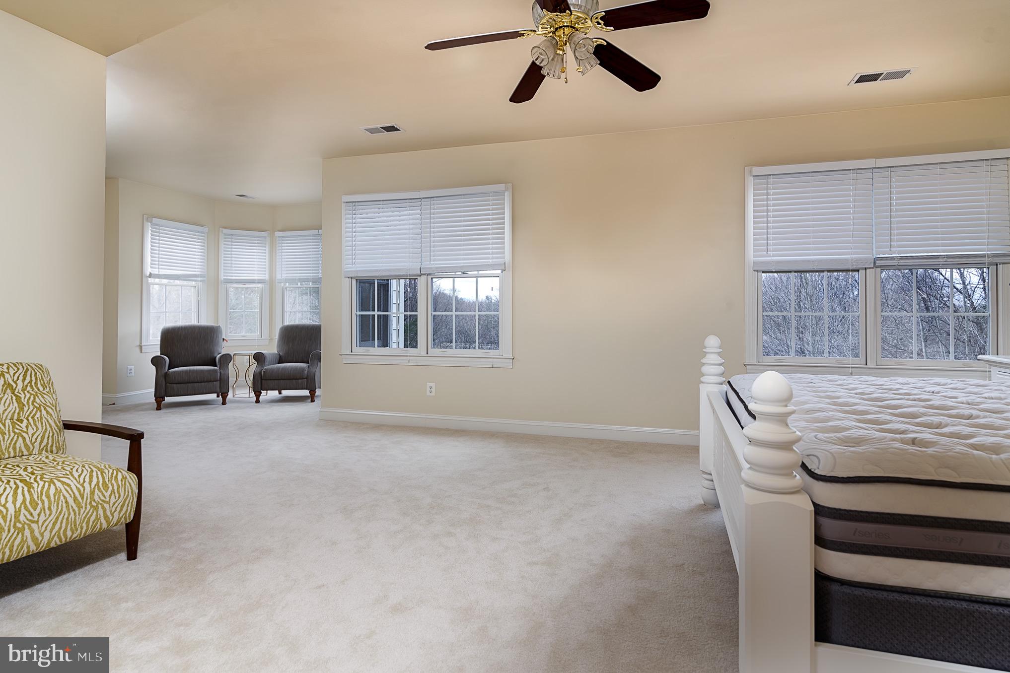 2702 Robaleed Way Herndon, VA 20171 - Photo 15 of 37