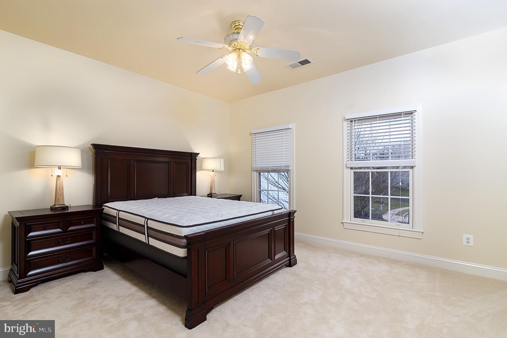 2702 Robaleed Way Herndon, VA 20171 - Photo 20 of 37