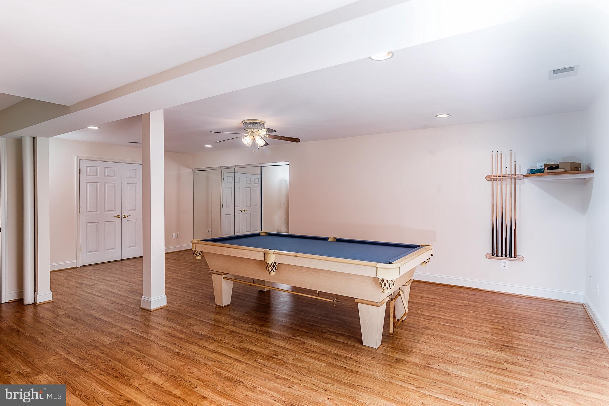 2702 Robaleed Way Herndon, VA 20171 - Photo 30 of 37