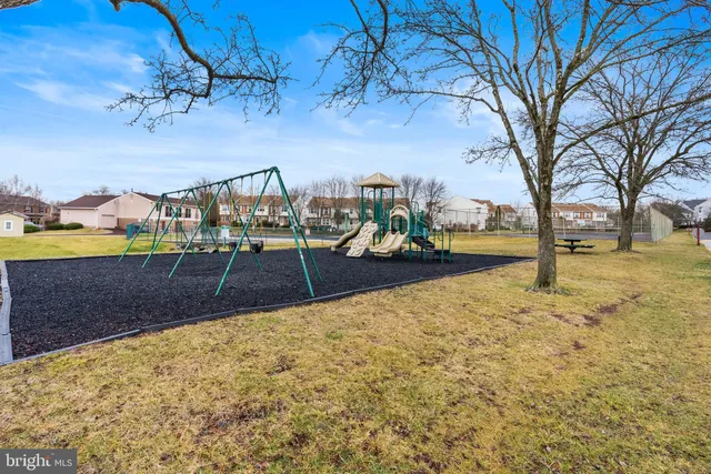 $219,000 | 617 Glen Lane, Unit 58B, Norristown, PA 19403