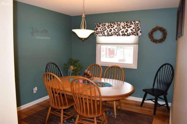 6220 Fenton Road Flint, MI 48507 - Photo 6 of 32 21116343-5.JPG