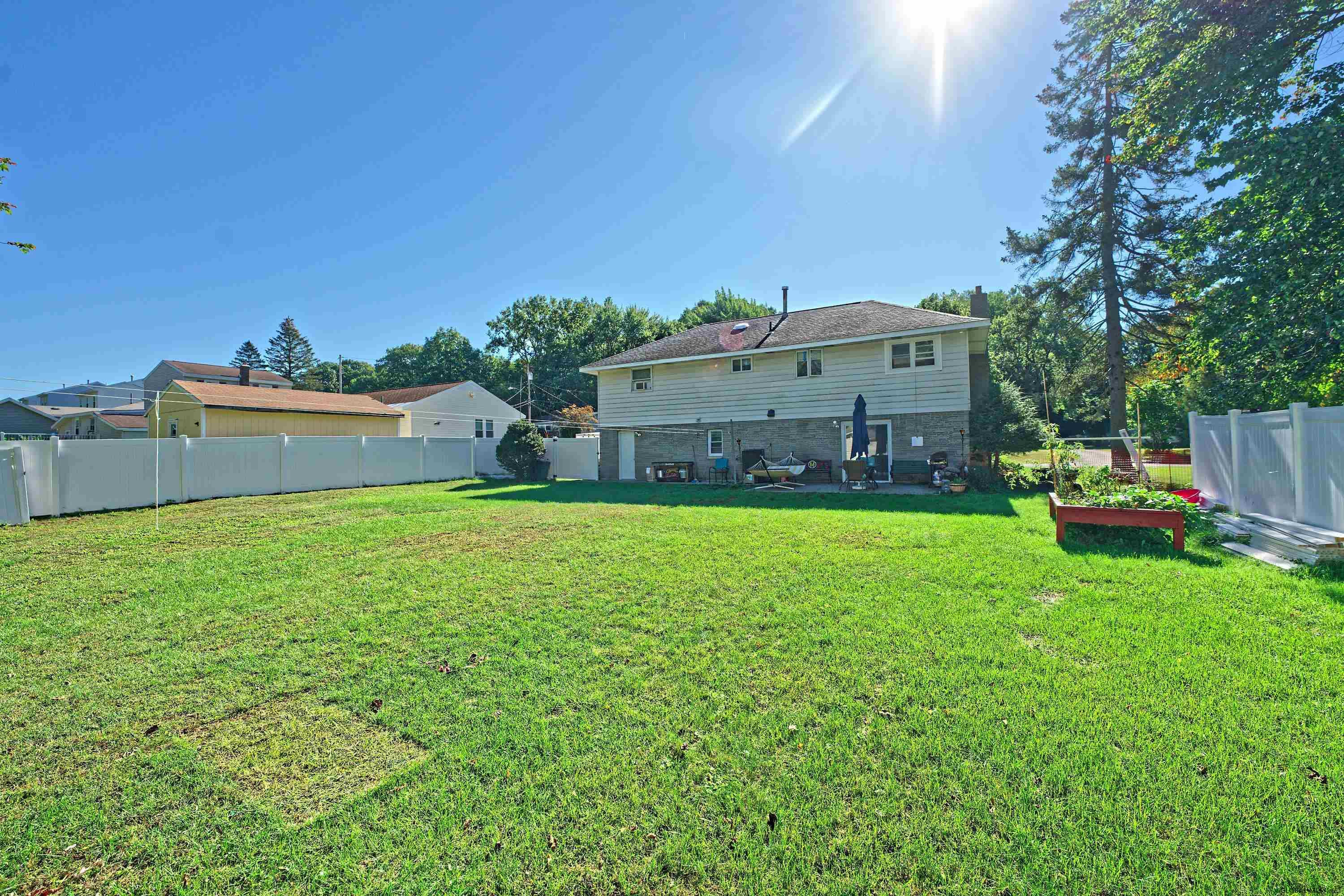 511 Chadwick Road Schenectady, NY 12304 - Photo 31 of 34 Photo 32