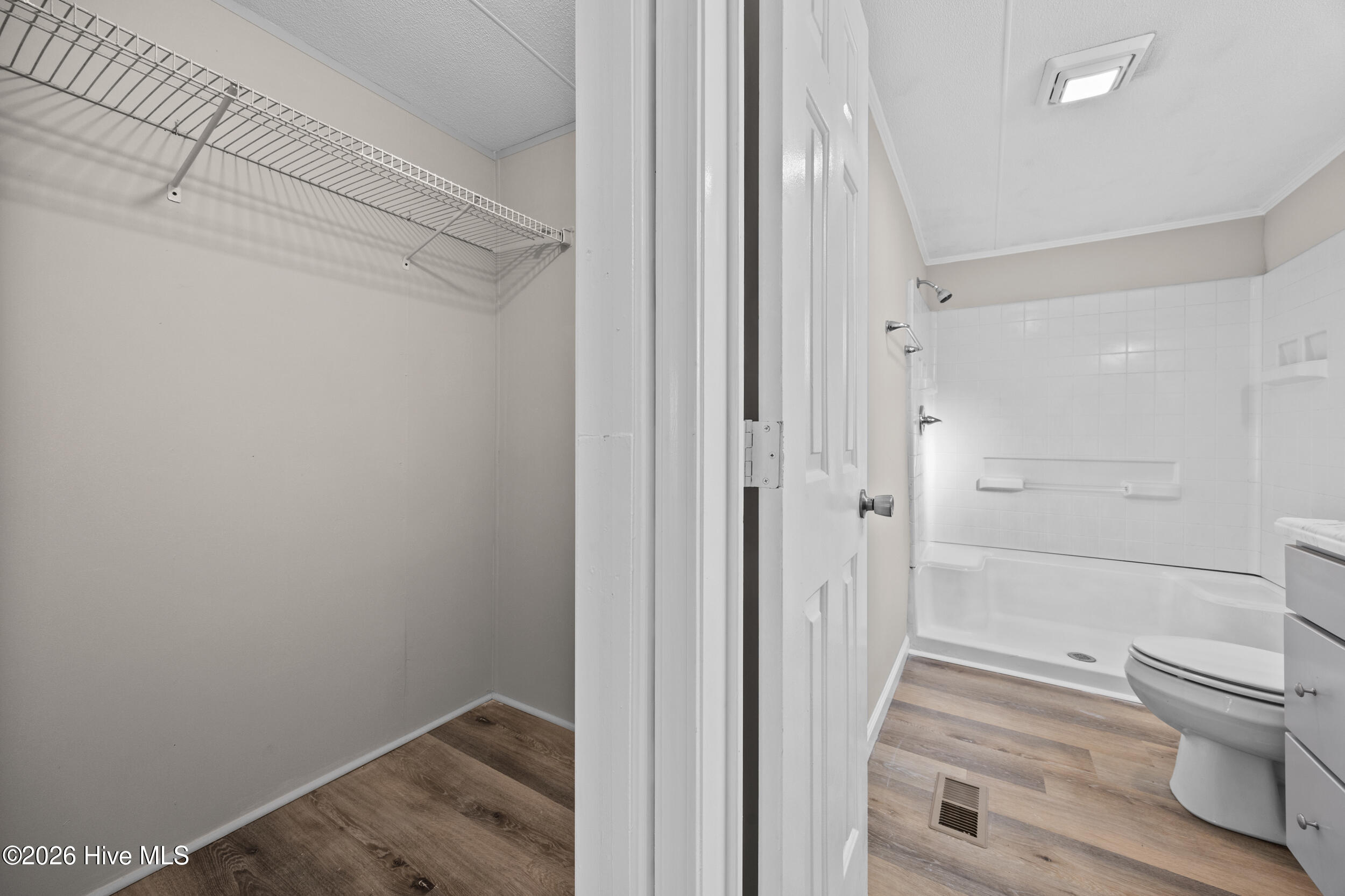 2893 Green Hill Road Northeast Leland, NC 28451 - Photo 19 of 40 18_closet