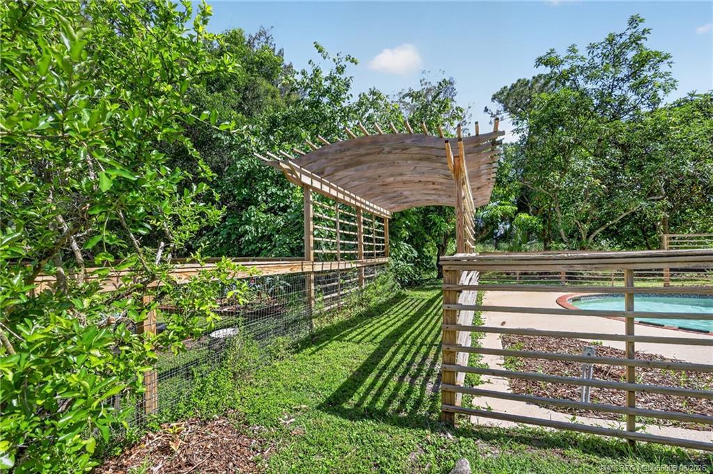 11145 Southwest Meadowlark Circle Stuart, FL 34997 - Photo 59 of 107