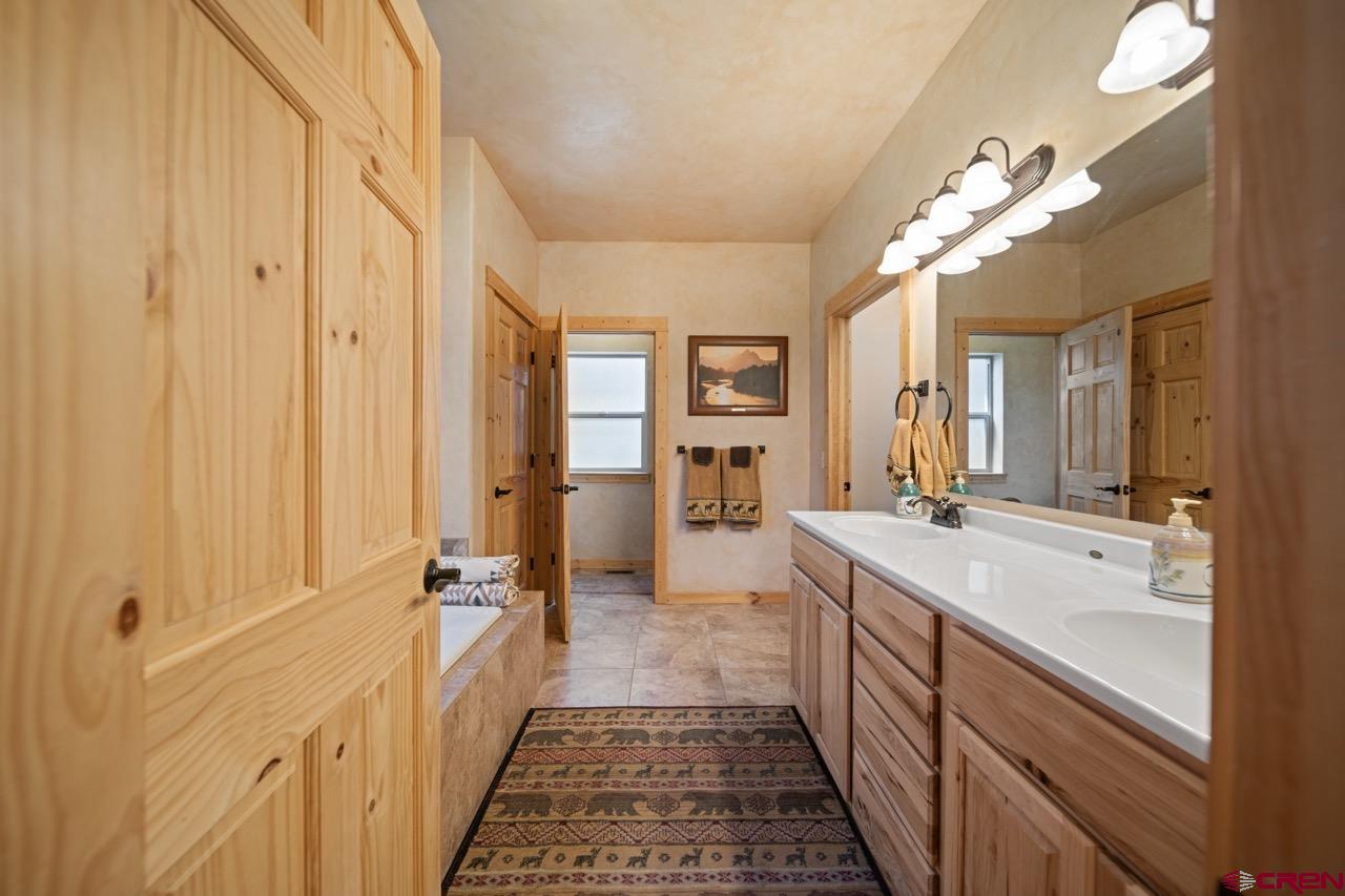 1380 Spruce Road Cimarron, CO 81220 - Photo 18 of 40