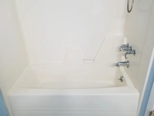 $2,000 | 1 Abbott Road, Unit 37, Ellington, CT 06029