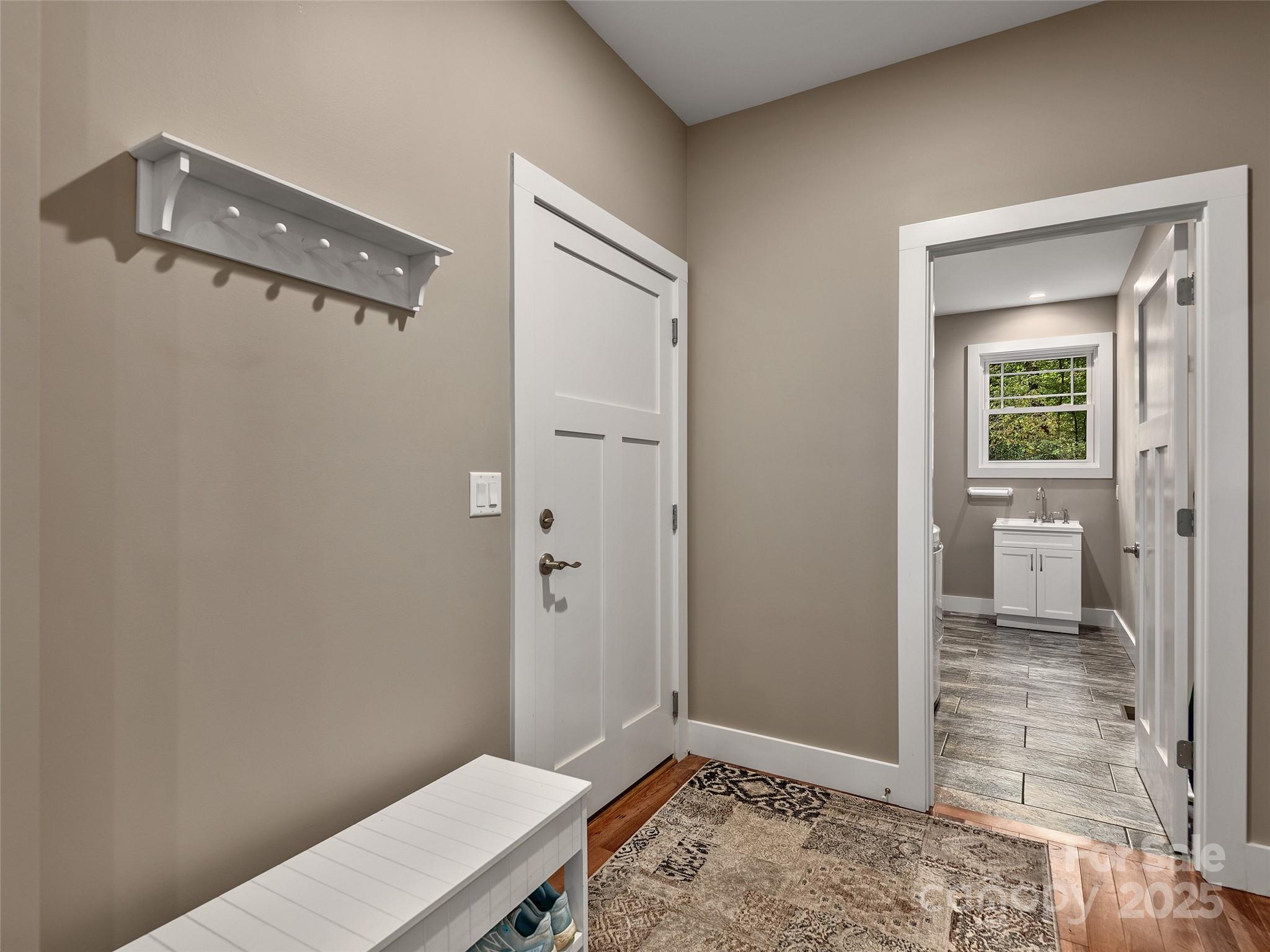 289 Thomas Road Hendersonville, NC 28739 - Photo 13 of 24 Gallery Image 13