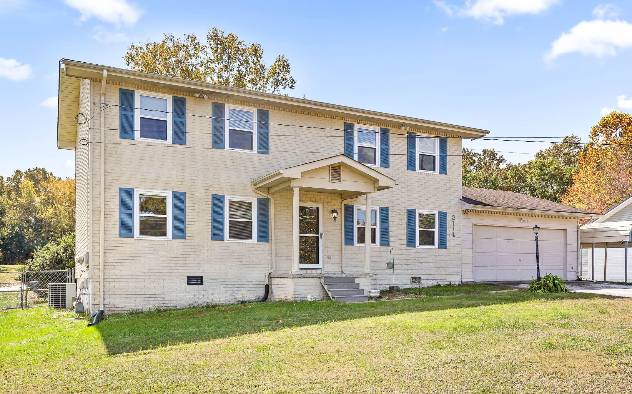 2114 Dallas Lake Road Soddy-Daisy, TN 37379 - Photo 3 of 39 Front3